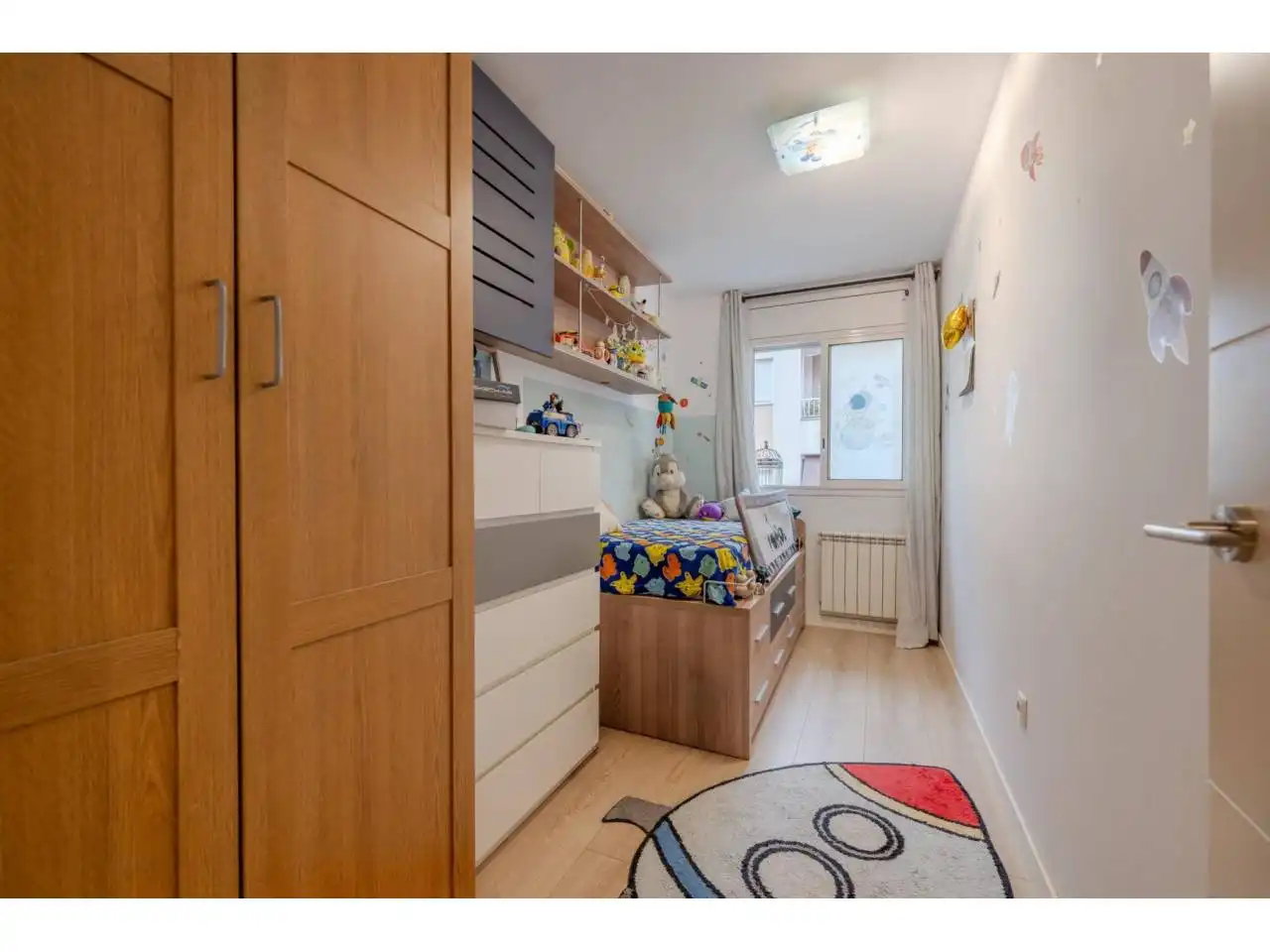 Bedroom of Flat for sale in Girona  with Heating, Parquet flooring and Storage room
