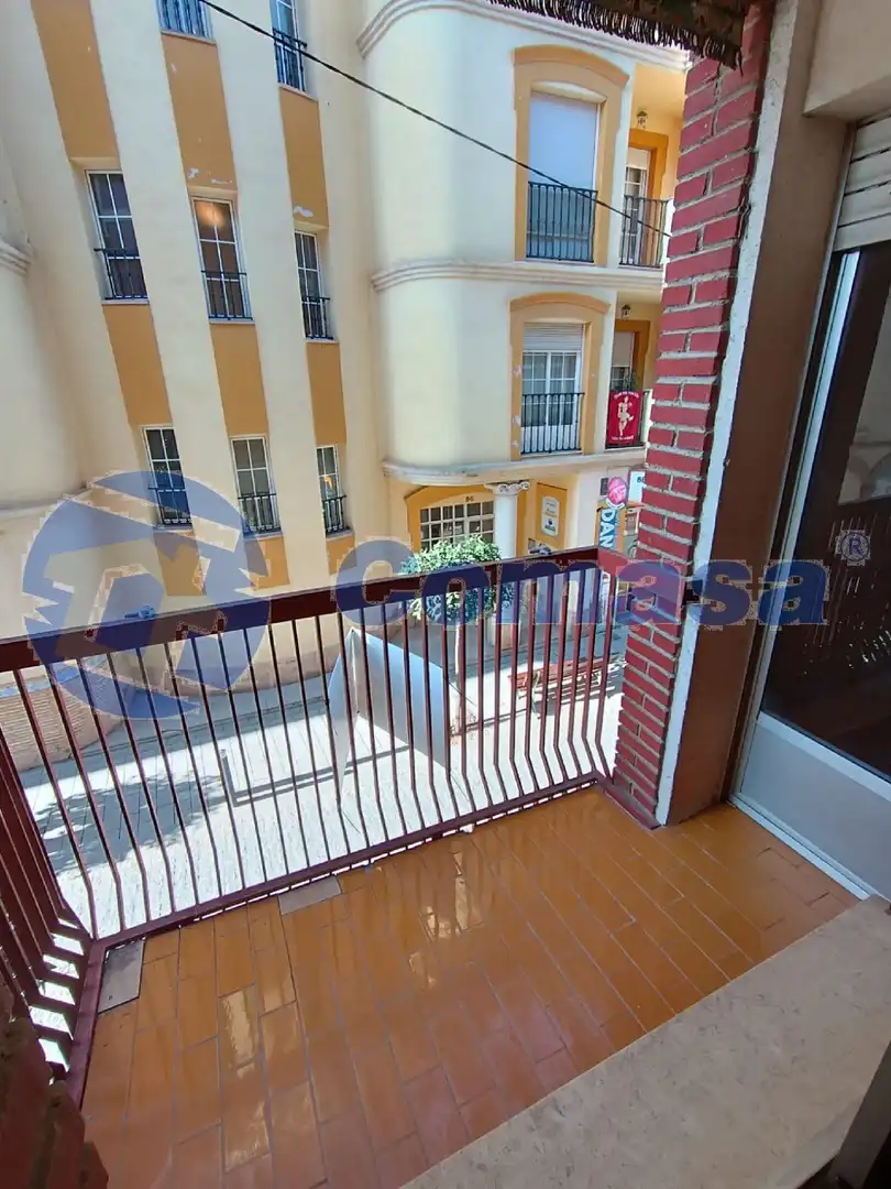 Piso con ascensor en venta en Martos, imagen 4