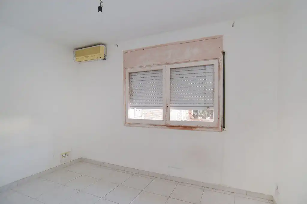 Dormitori de Pis en venda en Granollers amb Aire condicionat i Calefacció