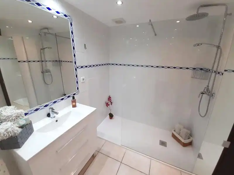 Bany de Apartament en venda en Calvià