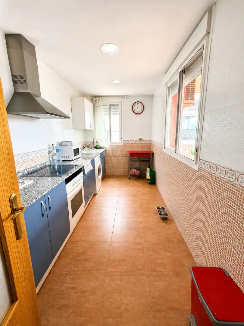 Cuina de Apartament de lloguer en Moncofa amb Aire condicionat, Calefacció i Terrassa