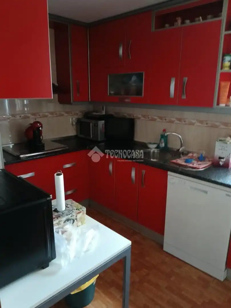 Kitchen of Flat for sale in Baeza  with Air Conditioner