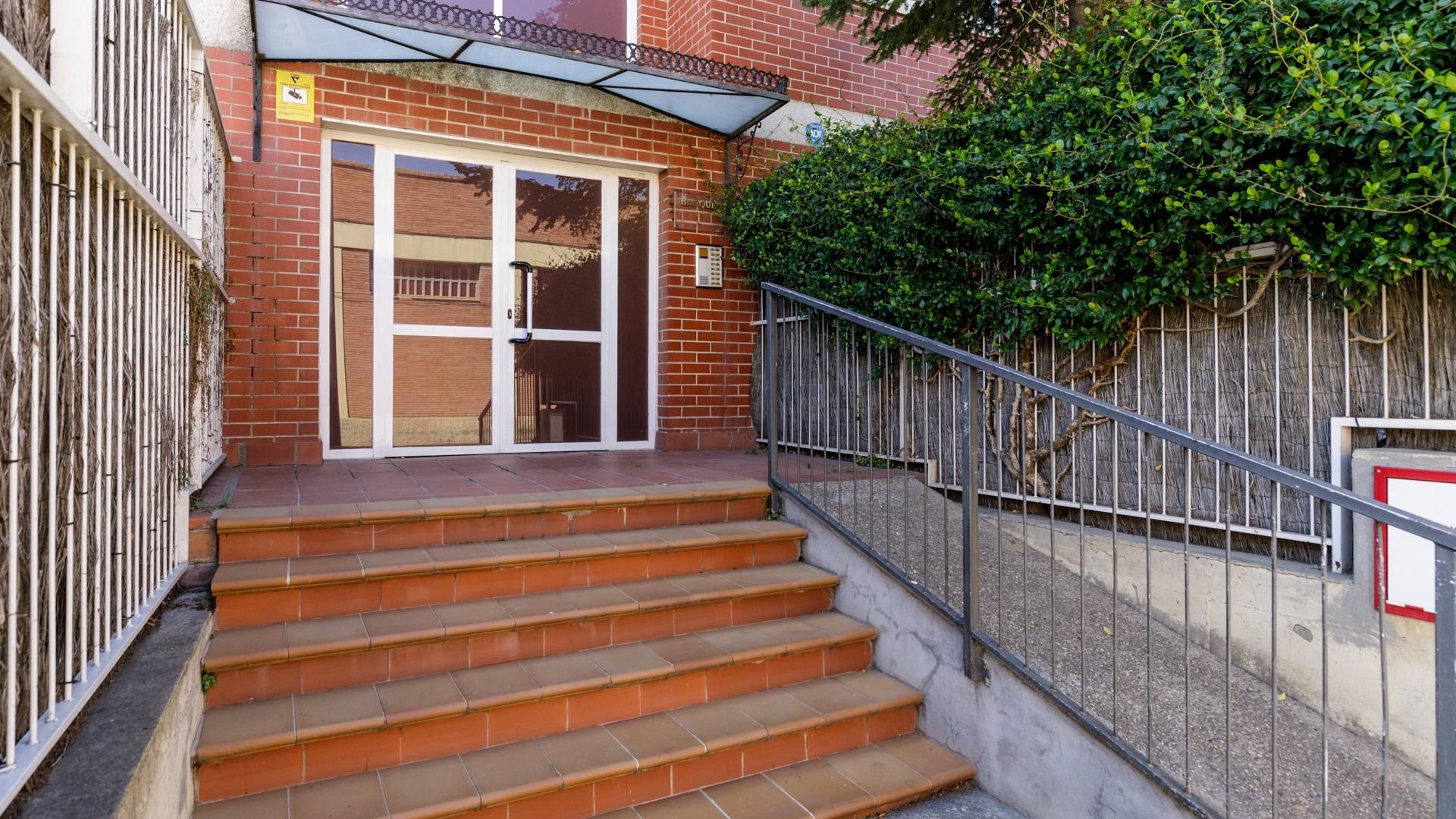 Wohnung zum verkauf in Cuarte de Huerva mit Klimaanlage, Heizung und Privatgarten