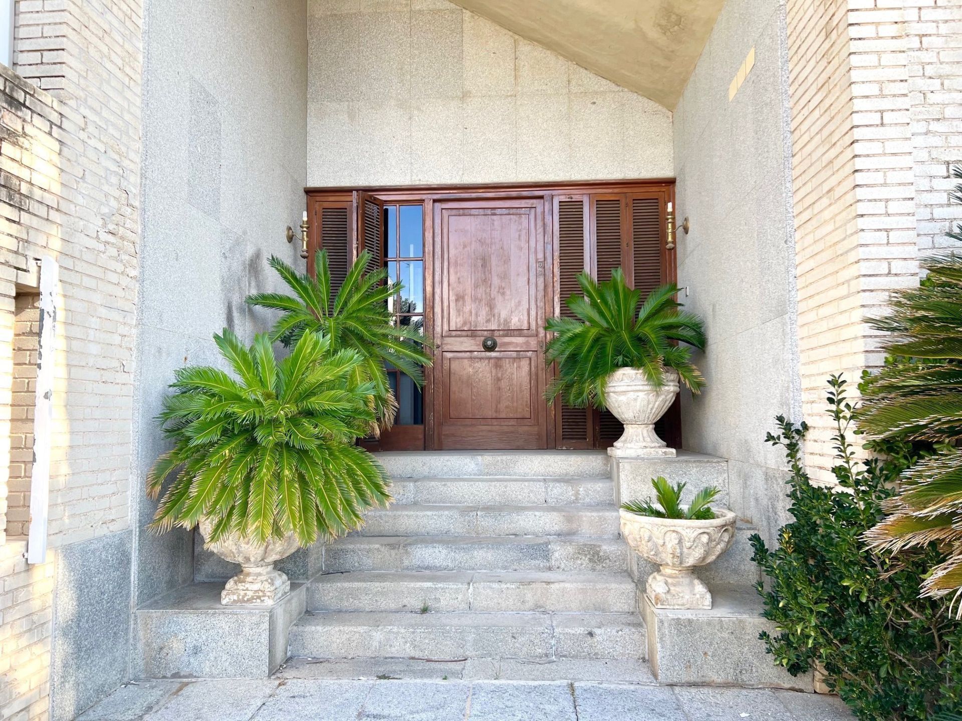 House or chalet for sale in Tomares  with Air Conditioner, Private garden and Storage room