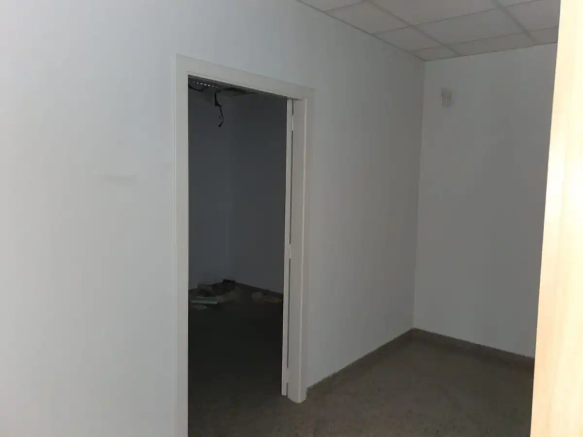 Business premises to rent in Federico Michavila Paus, imagen 13