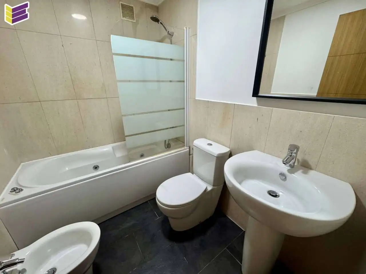 Baño de Ático en venta en O Porriño   con Calefacción, Terraza y Trastero