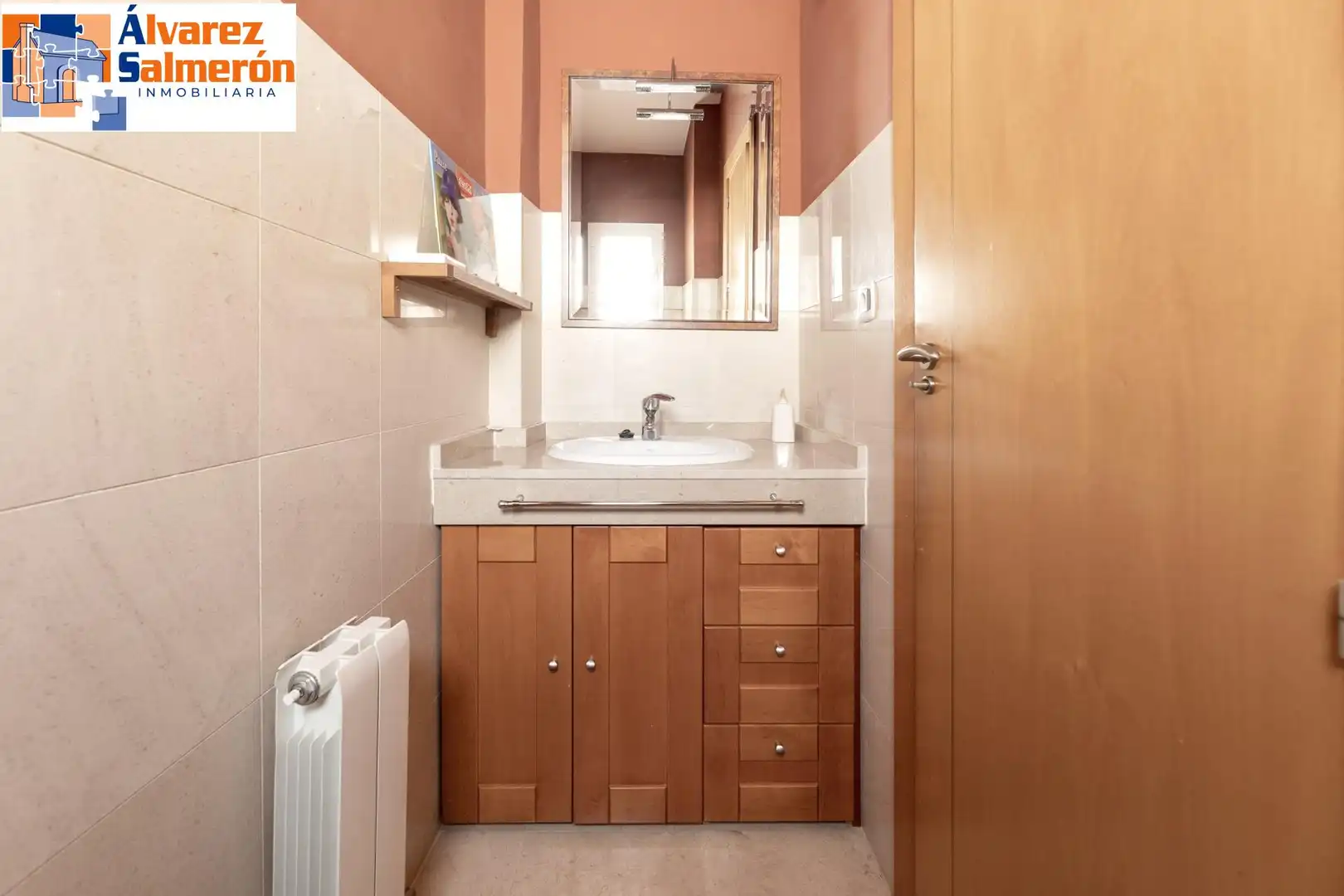 Casa adosada en venta en Calle SALA DOS HERMANAS, Crta. De la Sierra