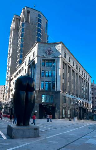 Piso en Venta en Salesas - Foncalada - Campoamor