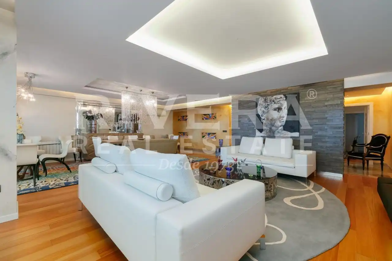 Sala d'estar de Pis en venda en Vigo  amb Aire condicionat, Calefacció i Terrassa