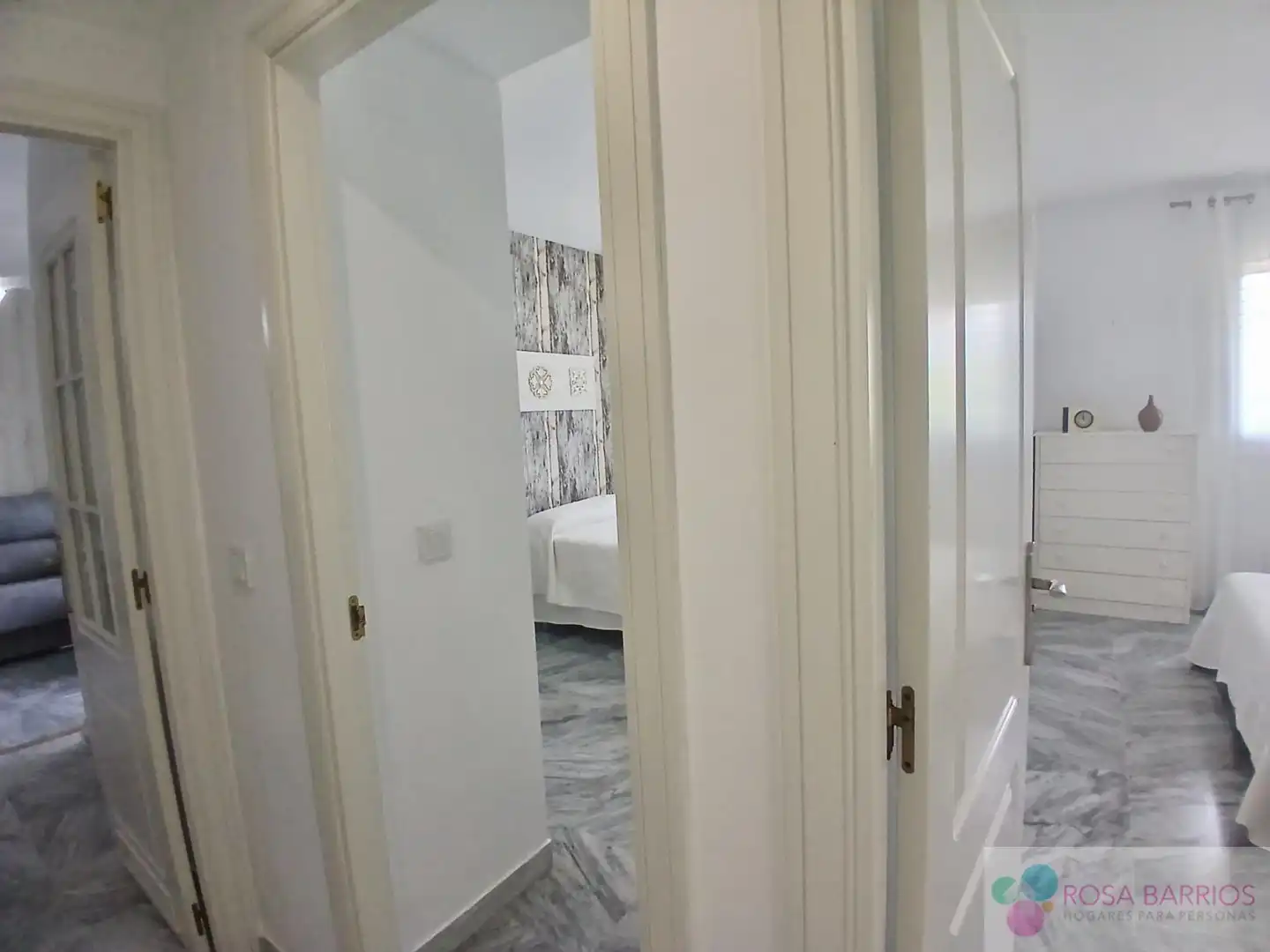 Flat for rent in Marbella  with Terrace, Furnished and Community pool