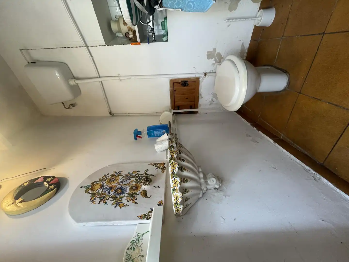 Badezimmer von Einfamilien-Reihenhaus zum Verkauf in Santa Maria d'Oló mit Heizung und Terrasse