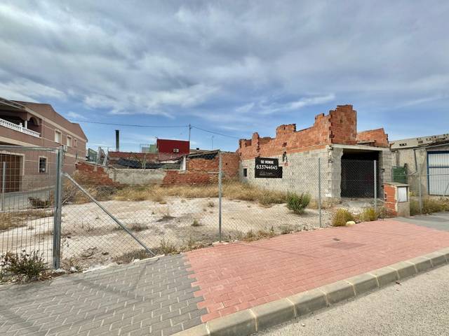 Terreno residencial en Venta en Calle MIGUEL EL NIEVES, 42 en El Raal