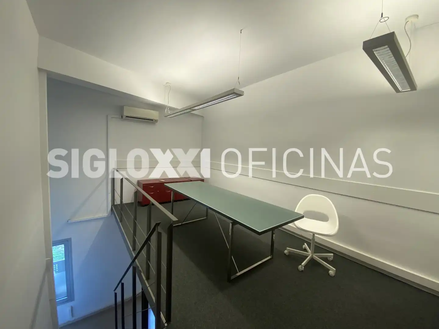 Büro zur Miete in Barcelona mit Klimaanlage, Heizung und Möbliert
