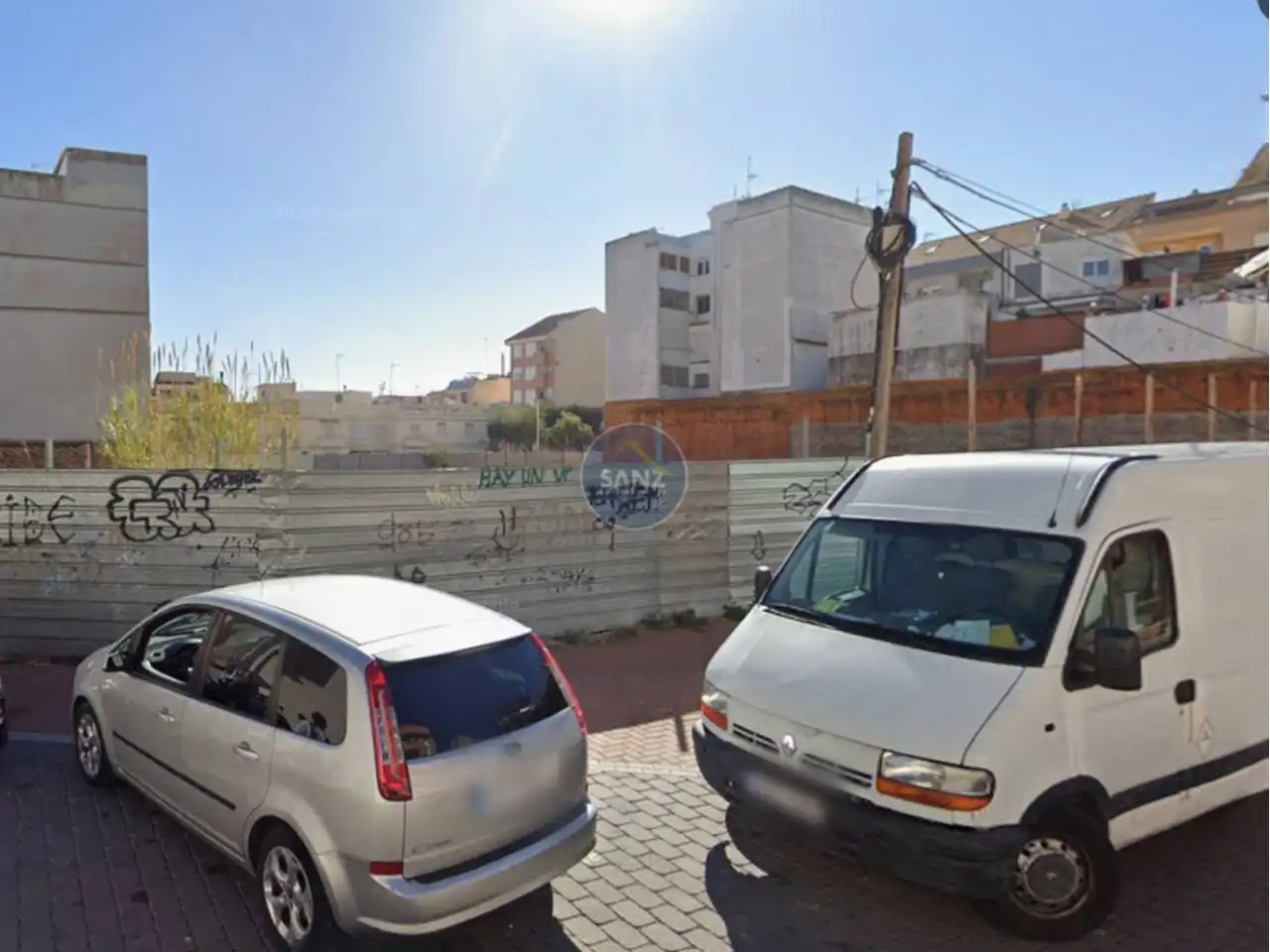 Aparcament de Terreny industrial en venda en Gandia