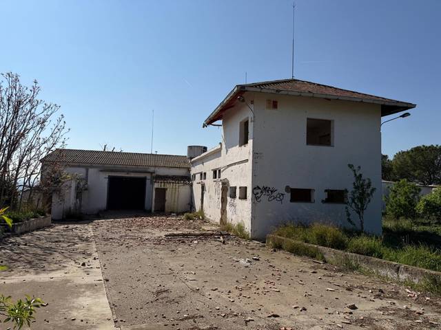 Nave industrial en Venta en Partida Caparrella en La Caparrella