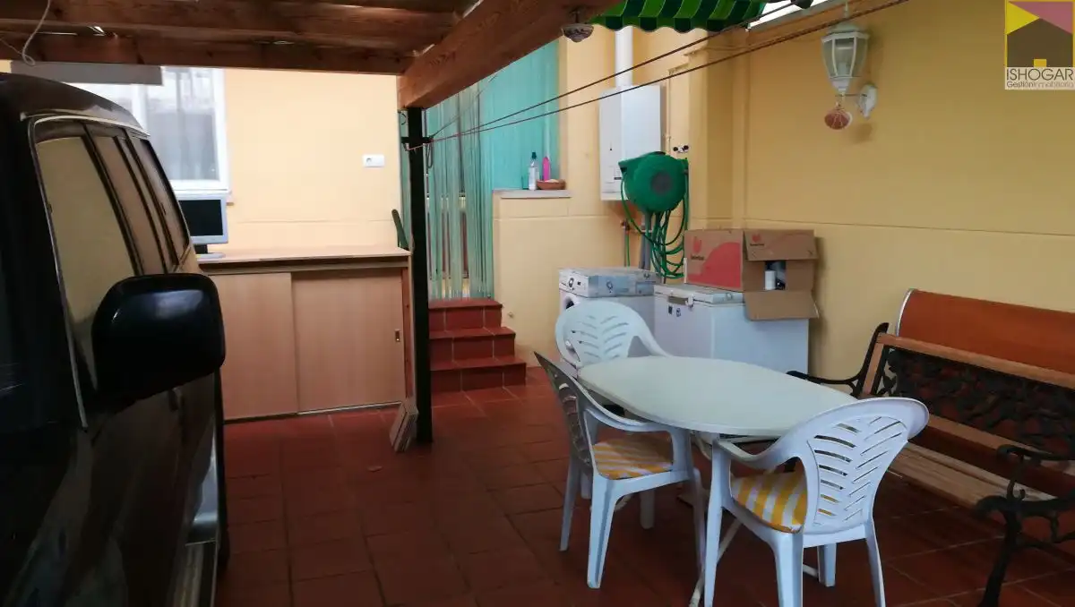 Cocina de Casa o chalet en venta en Valdepeñas con Aire acondicionado, Calefacción y Parquet