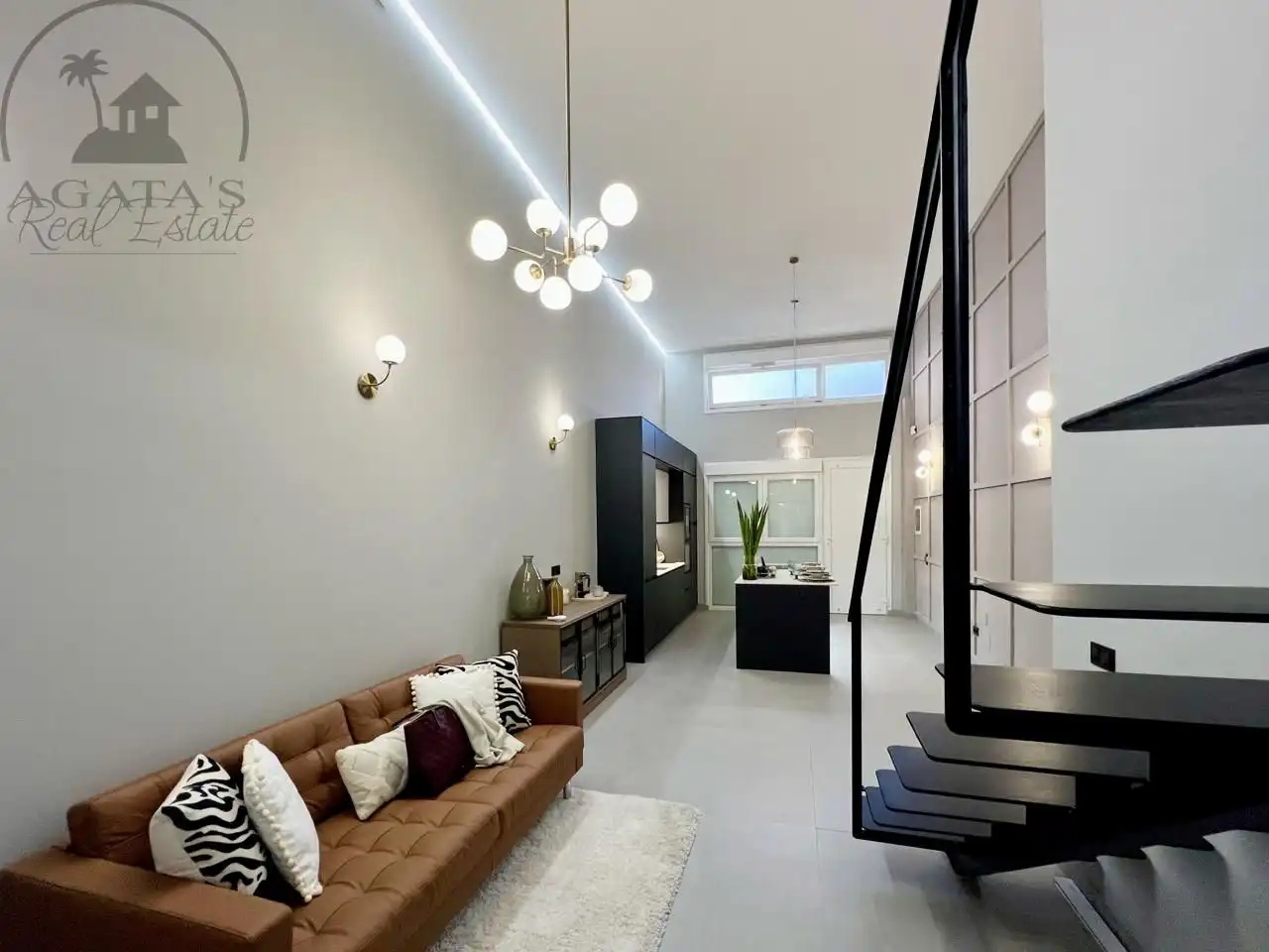 Sala d'estar de Planta baixa en venda en Santa Cruz de Tenerife amb Aire condicionat i Moblat