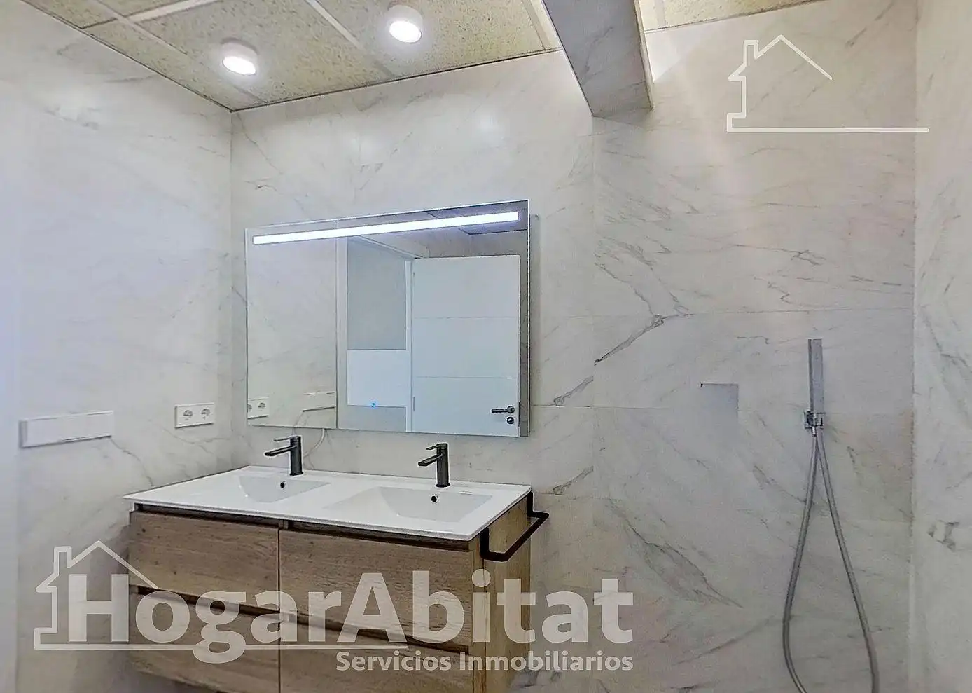 Baño de Casa o chalet en venta en Benimuslem con Aire acondicionado, Calefacción y Terraza