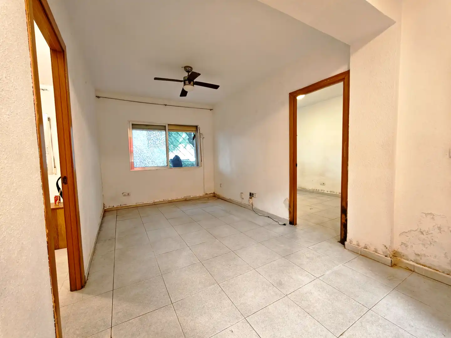 Piso en venta en Madrid con Calefacción y Amueblado