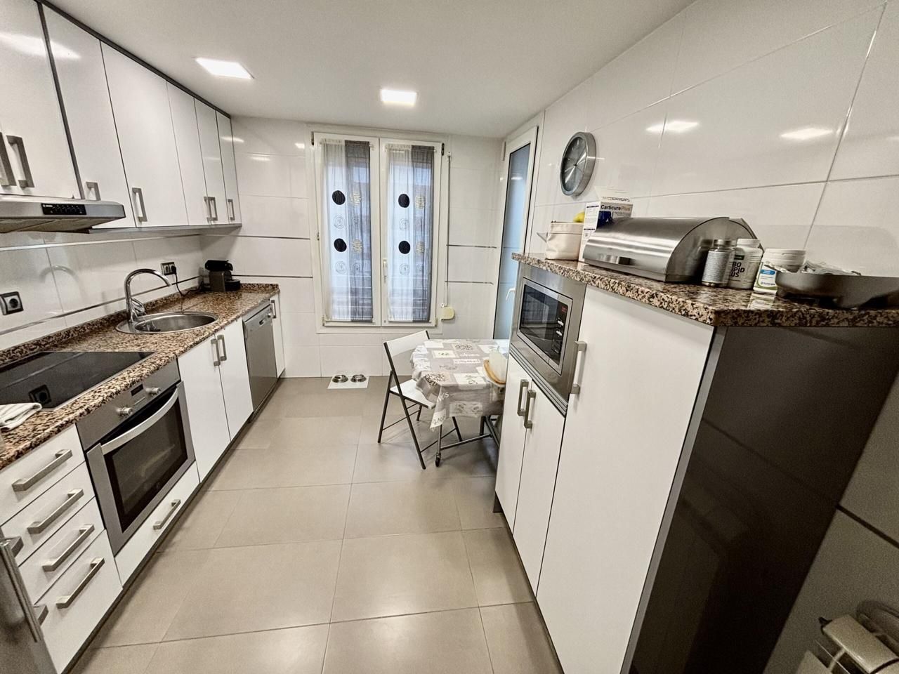 Cuina de Pis en venda en  Zaragoza Capital amb Aire condicionat, Calefacció i Terrassa