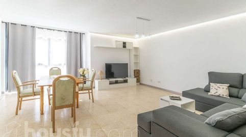 Photo 2 of Flat for rent in Calle Alfred Giner Sorolla, ., Estación - Universidad, Castellón de la Plana / Castelló de la Plana