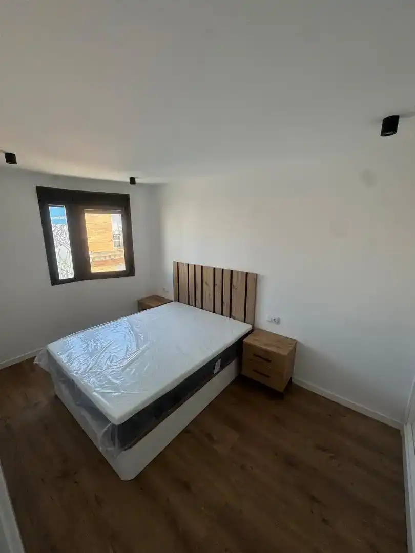 Schlafzimmer von Wohnung zur Miete in  Huelva Capital mit Klimaanlage