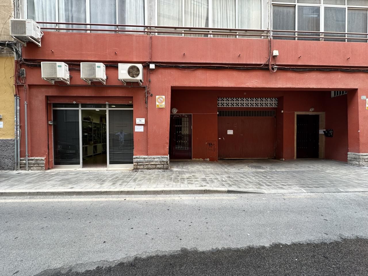 Exterior view of Premises for sale in Alicante / Alacant  with Air Conditioner