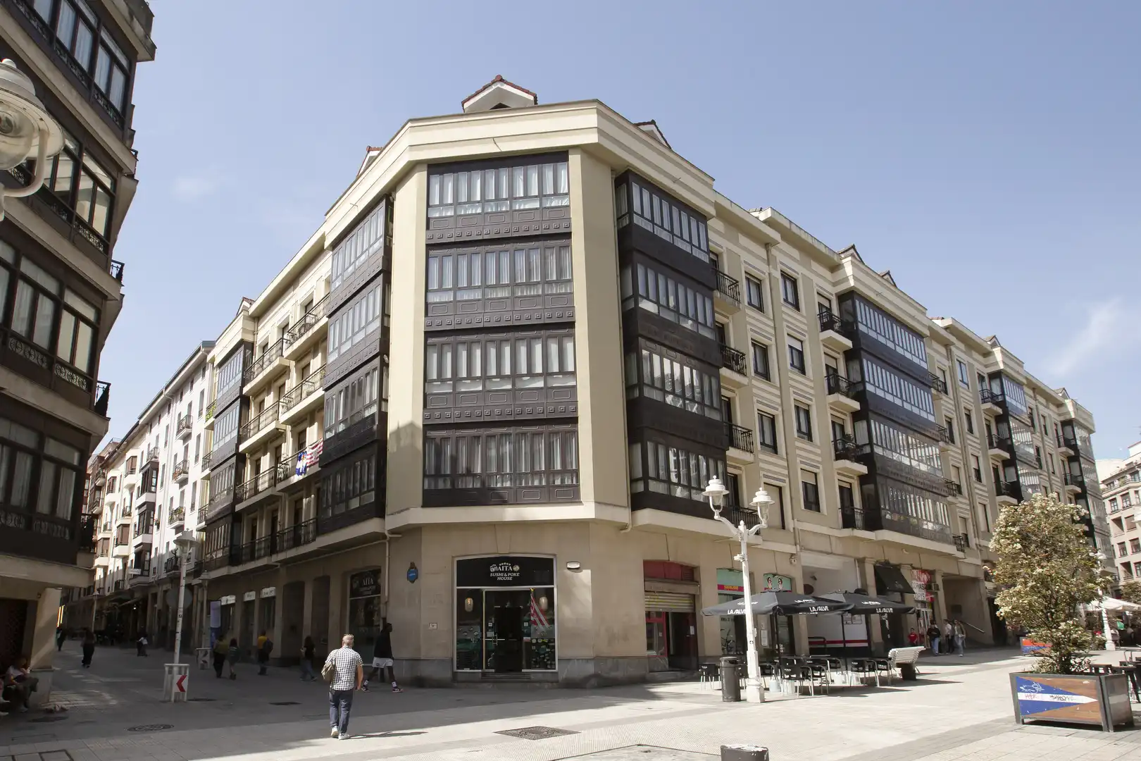 Vista exterior de Pis en venda en Bilbao  amb Aire condicionat, Calefacció i Parquet