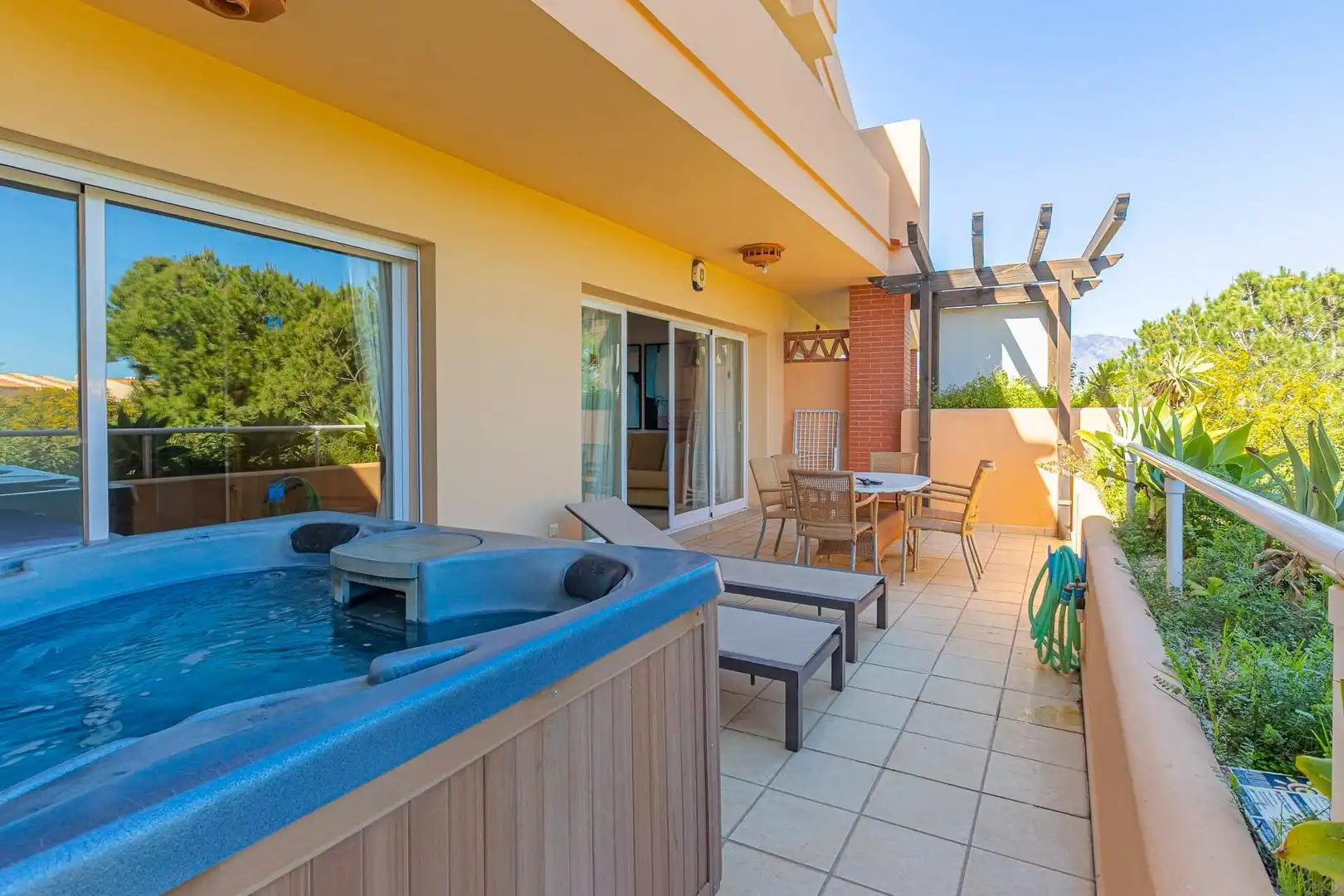 Terrassa de Planta baixa en venda en Mijas amb Aire condicionat, Jardí privat i Terrassa