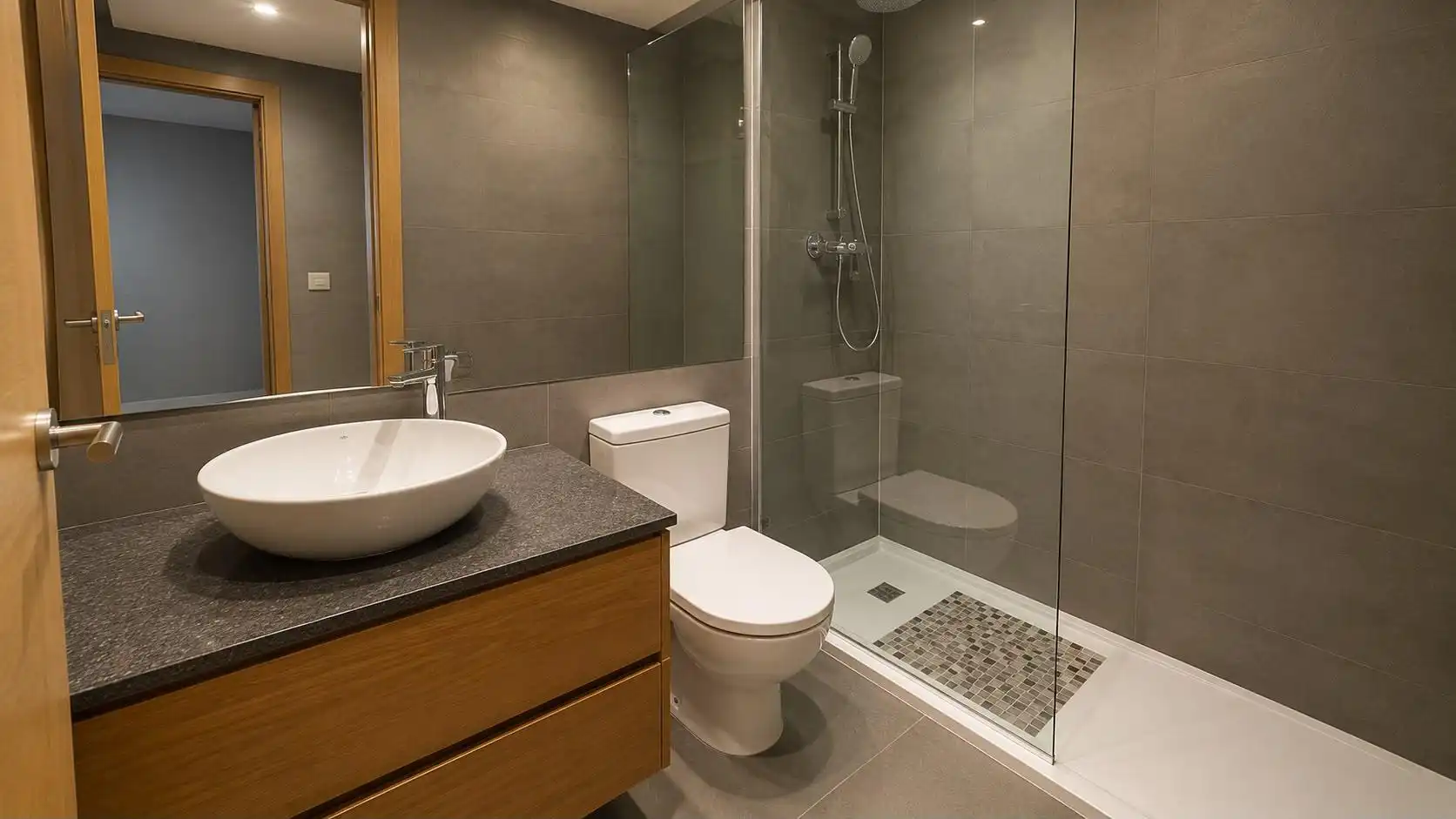 Baño de Piso en venta en Valencia con Aire acondicionado, Calefacción y Jardín privado
