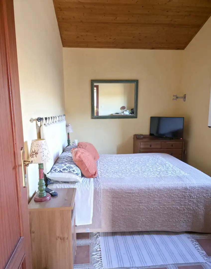 Bedroom of Houses for sale in Salinas de Pisuerga  with Private garden, Storage room and Swimming Pool