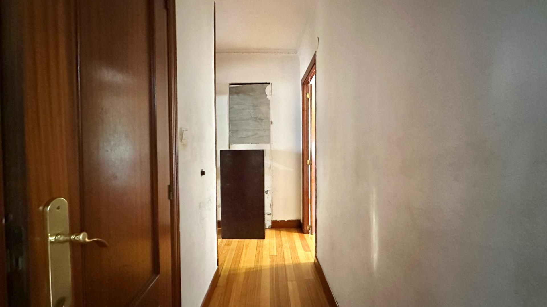 Pis en venda a Barrio AZURLEKU, Santutxu - Basarrate