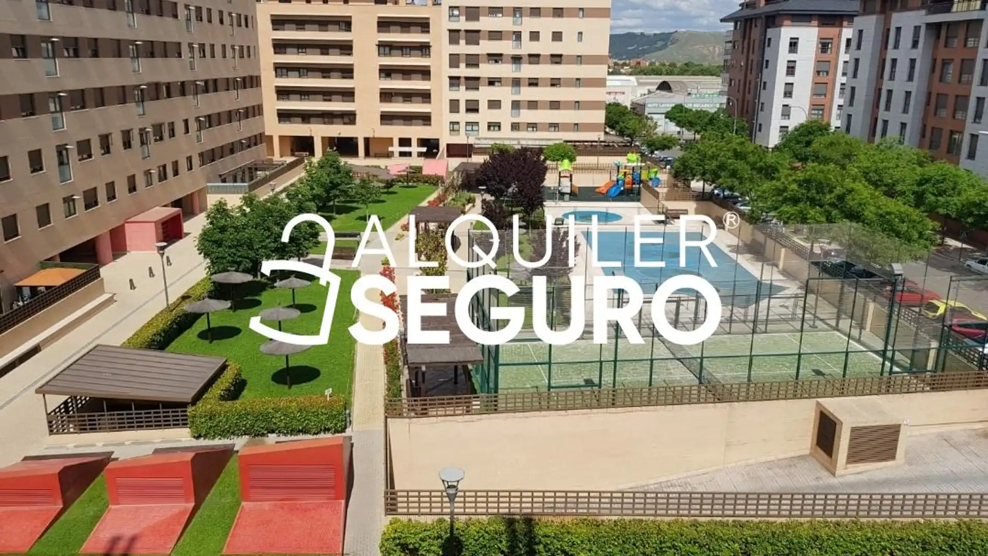 Außenansicht von Wohnung zur Miete in Torrejón de Ardoz mit Klimaanlage, Heizung und Abstellraum