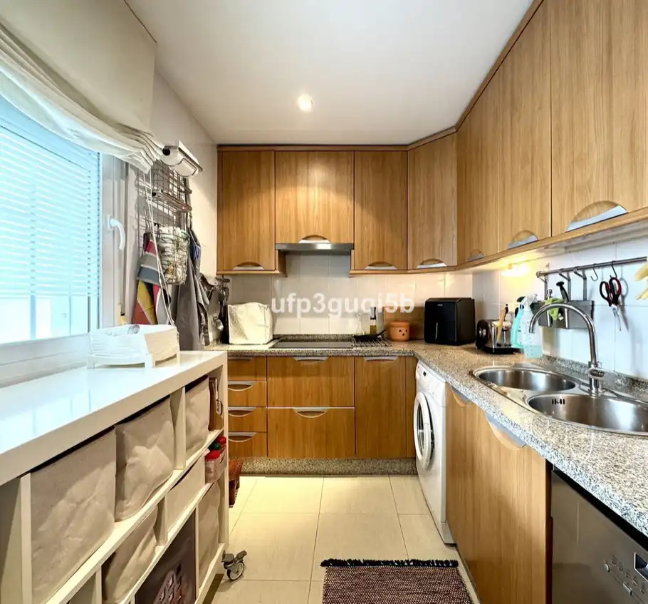 Flat with pool for sale in Torrequebrada, imagen 8