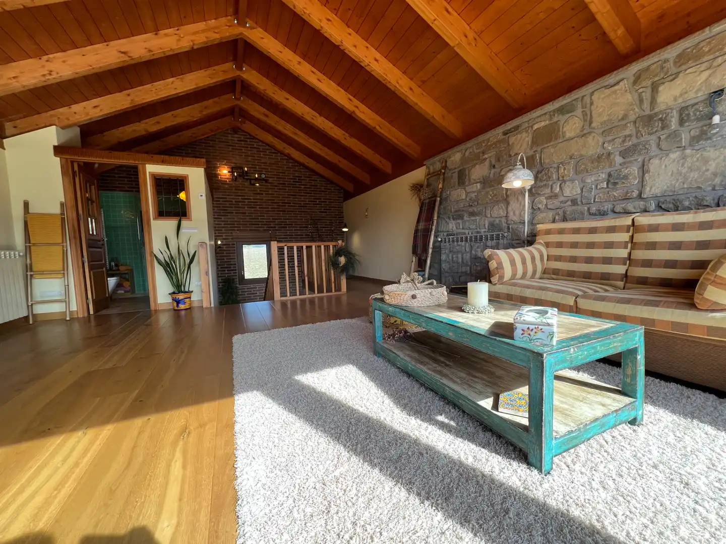 Sala de estar de Casa o chalet en venta en Jaca con Calefacción, Trastero y Balcón