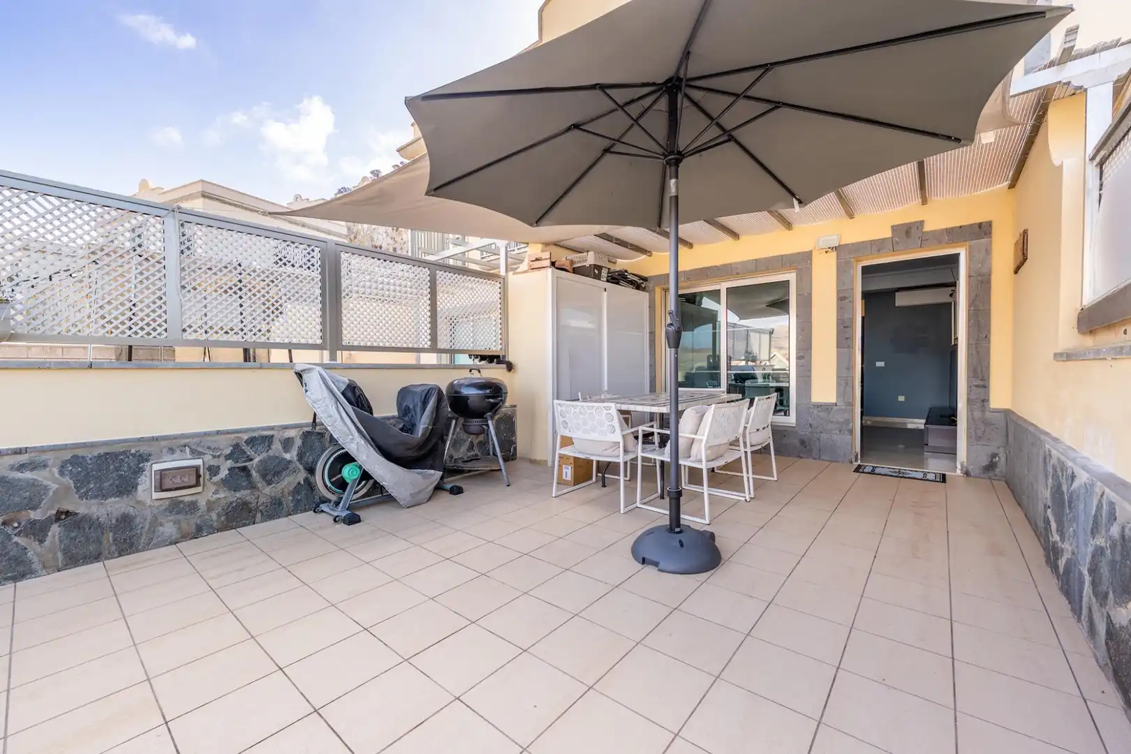 Duplex with terrace for sale in Puerto Rico, imagen 17