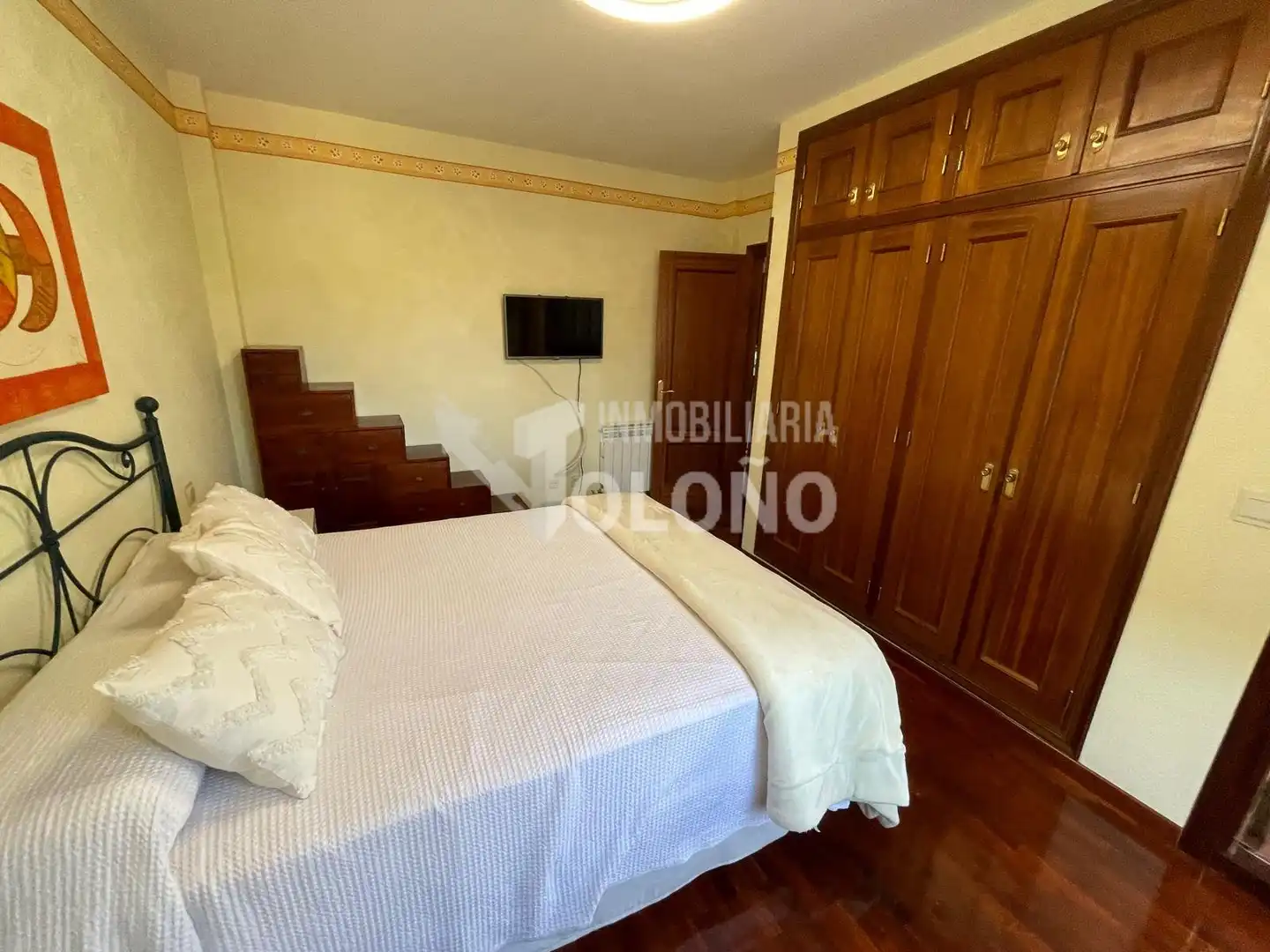 Dormitori de Casa o xalet en venda en Anguciana amb Aire condicionat, Calefacció i Jardí privat