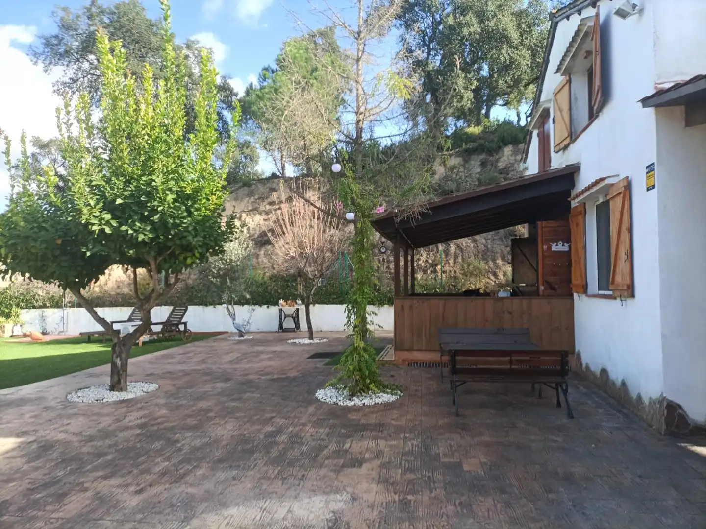 Detached house with terrace for sale in Rafael Albertí, imagen 3