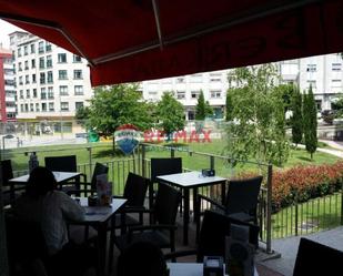 Terrassa de Local en venda en Pontevedra Capital  amb Calefacció, Terrassa i Moblat