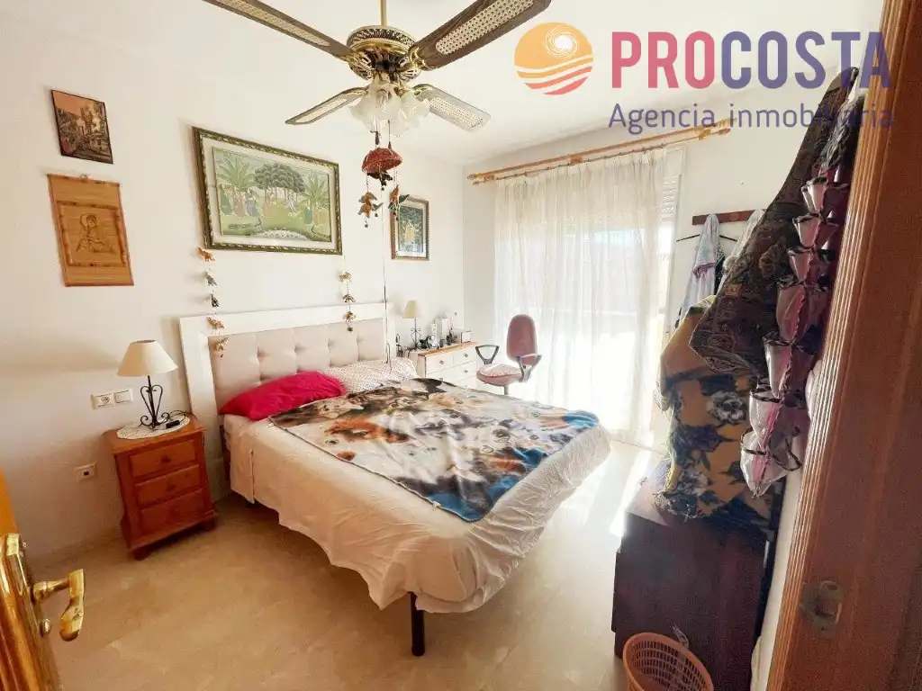 Habitación de Casa adosada en venta en Almuñécar con Terraza