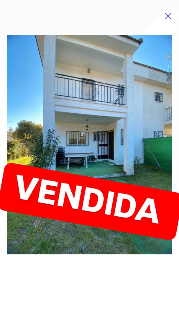 Jardí de Casa o xalet en venda en Trijueque amb Aire condicionat, Calefacció i Traster