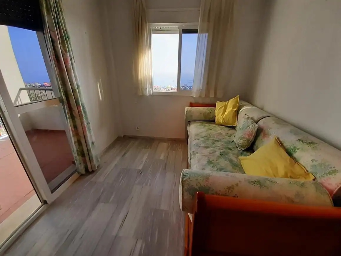 Habitación de Apartamento de alquiler en Torrox con Aire acondicionado, Calefacción y Terraza