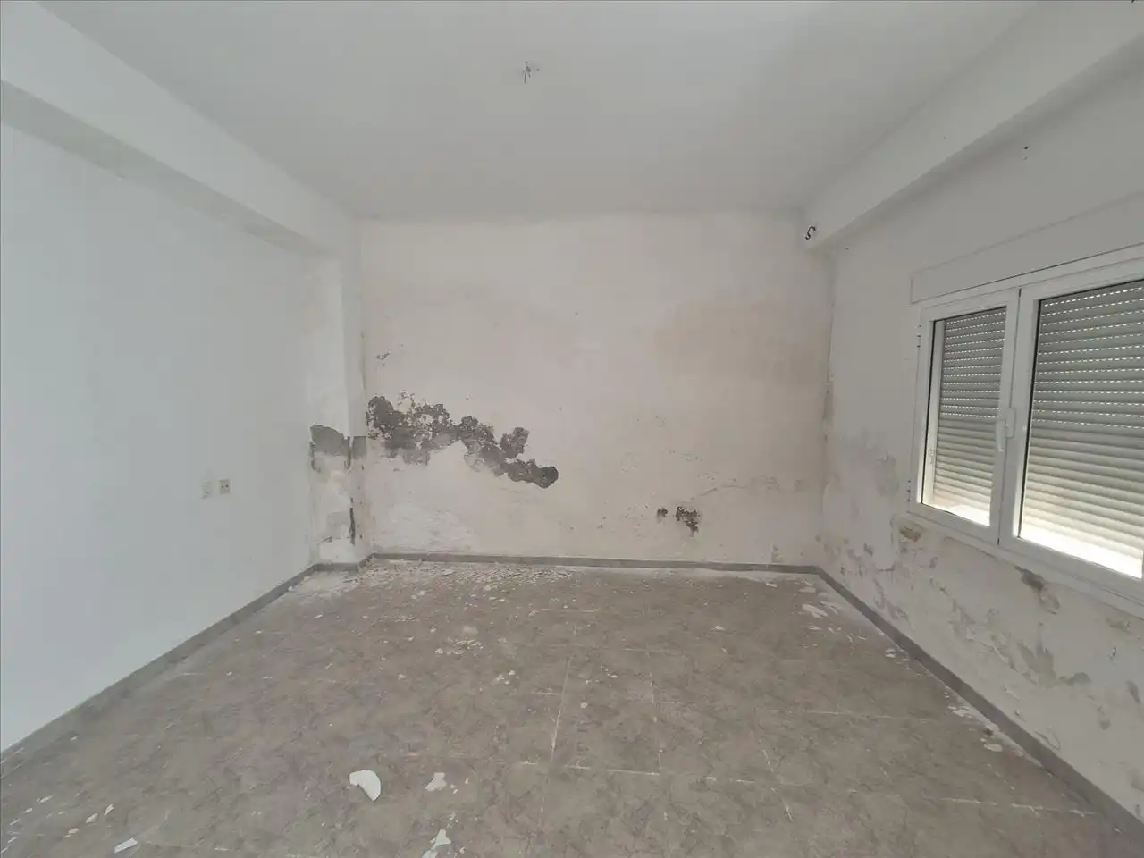 Einfamilien-Reihenhaus zum Verkauf in Baza