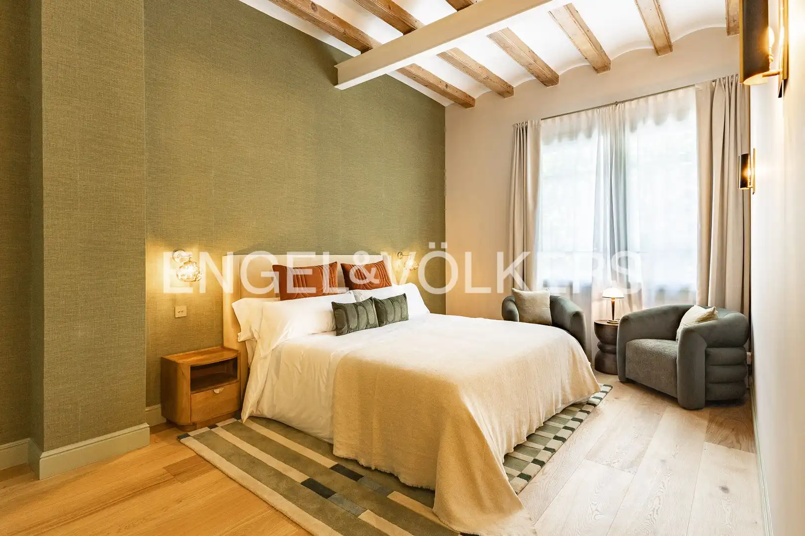 Schlafzimmer von Wohnung zum Verkauf in Barcelona mit Klimaanlage, Heizung und Parkett