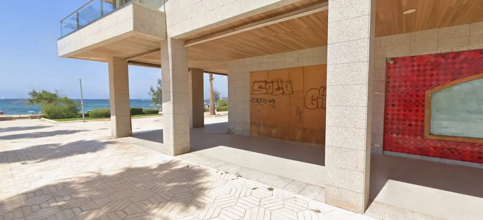 Vista exterior de Local de lloguer en  Palma de Mallorca amb Terrassa i Alarma