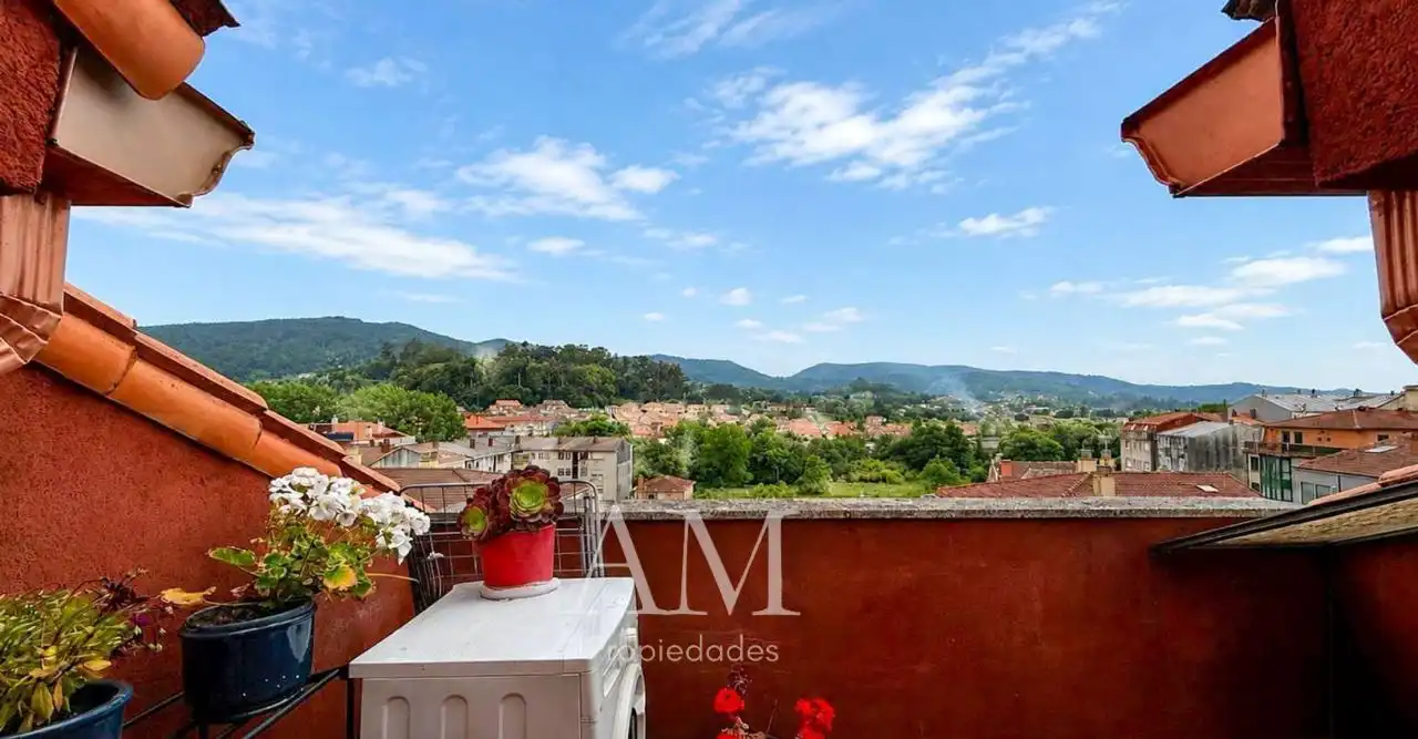 Terraza de Ático en venta en Gondomar con Calefacción, Terraza y Trastero