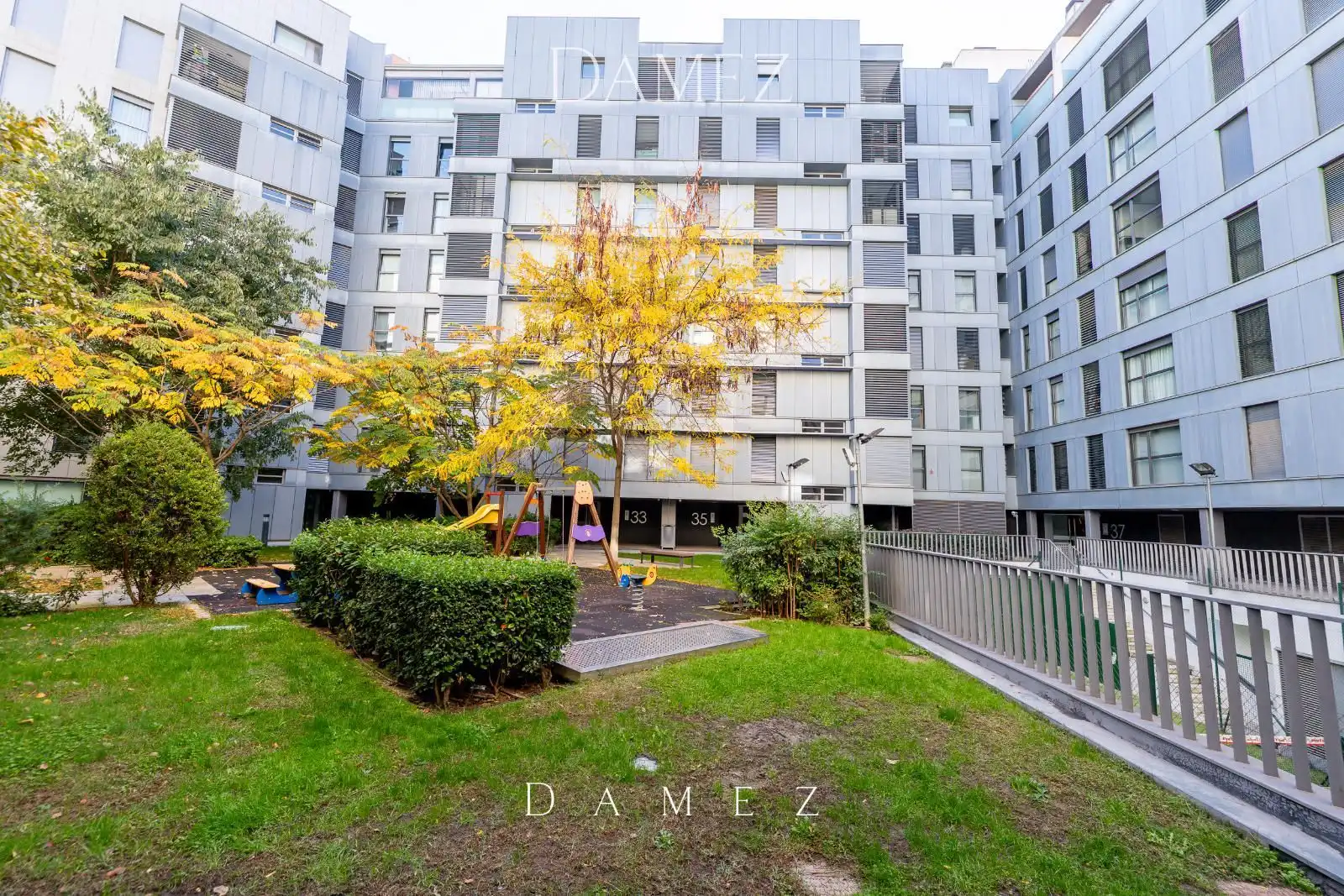 Vista exterior de Piso en venta en Madrid con Aire acondicionado, Calefacción y Terraza