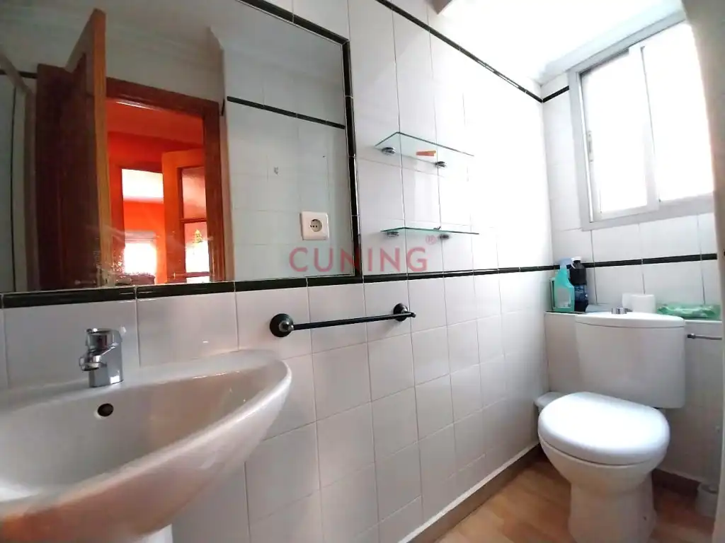 Bathroom of Flat for sale in Cáceres