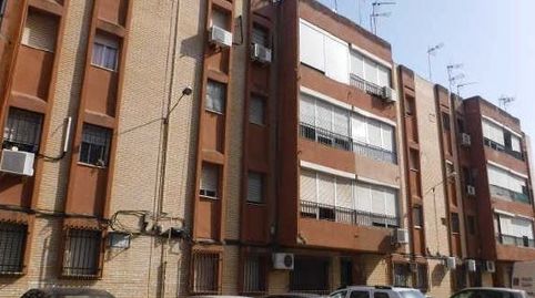 Foto 2 de Piso en venta en Pintor Garcia Ramos, Nueva Alcalá, Alcalá de Guadaira