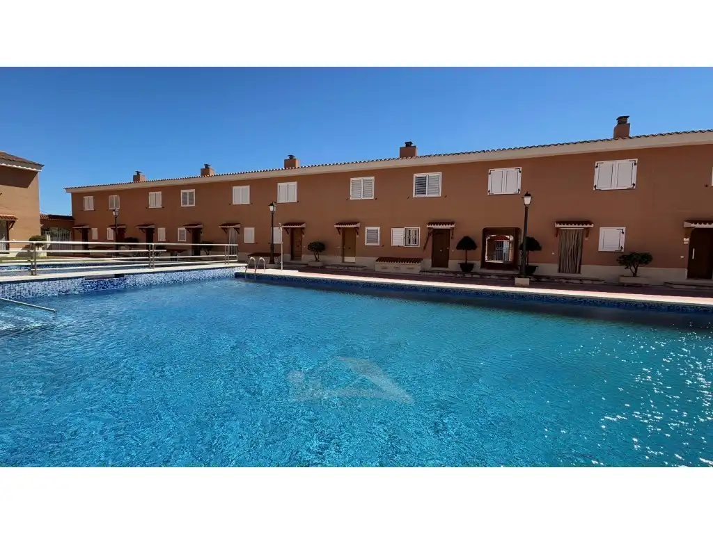 Piscina de Casa o xalet en venda en Cambrils amb Piscina comunitària